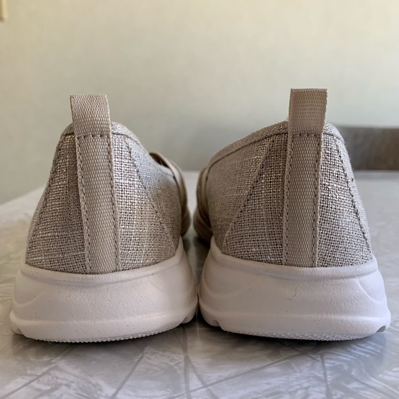 NWT Lands’ End Gatas Comfort Step Slip-On Metallic 7.5 - Picture 4 of 11